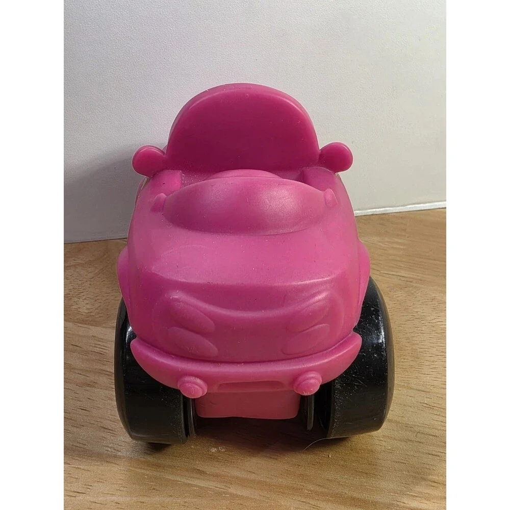 Lil Chuck *RARE*- Girl Convertible Car Pink  2004 Hasbro Collectible